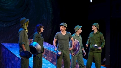 „A katona visszhangjai” – Három „menő” darab visszatérése a színpadra