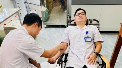 洪水で子宮外妊娠が破裂し重体となった妊婦を救うため、医療スタッフが献血