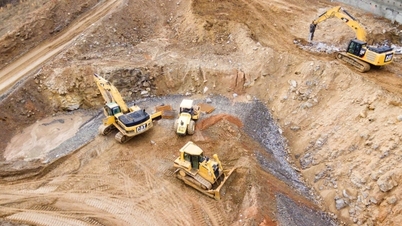 Why does the Law amending the Law on Geology and Minerals supplement regulations on rare earth management?