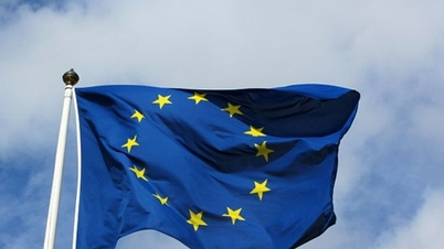 Liên minh châu Âu có thể kết nạp thành viên mới vào năm 2030, khen ngợi Ukraine