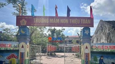 Supraîncărcarea la începutul anului școlar este încă la modă