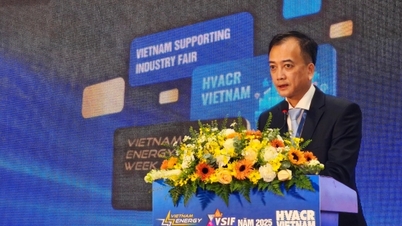 Khai mạc chuỗi triển lãm ngành Năng lượng - Công nghiệp hỗ trợ - HVACR