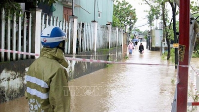 Figyelmeztetés: nagyon heves esőzés várható Da Nang és Dak Lak között november 6-7. között