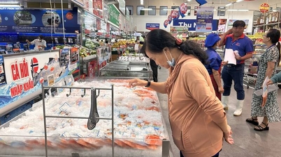 ទំនិញសំខាន់ៗនៅទីក្រុងហូជីមិញកើនឡើងបន្តិច កម្លាំងទិញនៅតែមានស្ថិរភាព