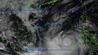 ព្យុះ​លេខ ១៣ កម្រិត ១៧ បោកបក់​នៅ​សមុទ្រ​ខាងកើត