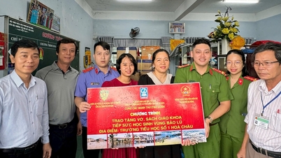 Donated 4,000 textbooks to students of 3 primary schools