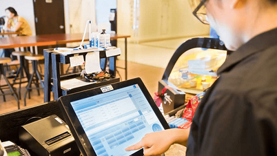 Technologické společnosti podporují podniky v zavádění elektronických faktur z pokladen