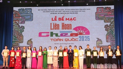 Ninh Binh Geleneksel Sanat Tiyatrosu, 2025 Ulusal Cheo Festivali'nde 05 Altın Madalya ve 11 Gümüş Madalya kazandı