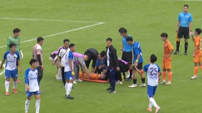 นักเตะเกิดอาการชักกะทันหันขณะเล่นอยู่ในดิวิชั่น 3 ของเวียดนาม