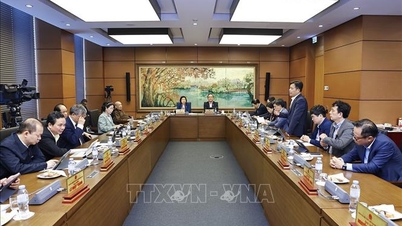 Rugalmas családi kedvezmények az ár- és jövedelemingadozások szerint