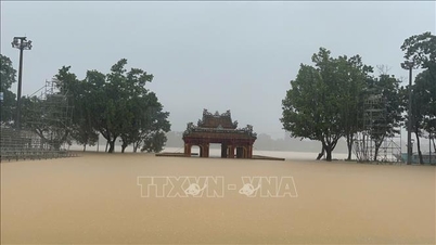 후에: 15개 자치구와 구가 여전히 침수 상태이며 많은 도로가 여전히 막혀 있습니다.