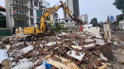 হ্যানয় জমি পরিষ্কার করেছে, 'পৃথিবীর সবচেয়ে ব্যয়বহুল রাস্তা' নির্মাণের গতি বাড়িয়েছে