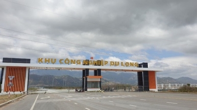Khanh Hoa požaduje urychlené zavedení investičních postupů pro nové projekty průmyslových parků