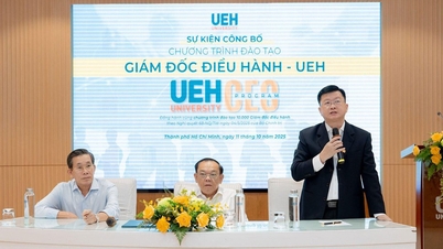 Program CEO UEH - Perjalanan untuk 'memperbaharui' pemimpin perniagaan Vietnam