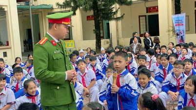 "অনলাইন অপহরণ" আকারে জালিয়াতি এবং সম্পত্তি আত্মসাতের পুনরাবৃত্তিমূলক ঘটনা