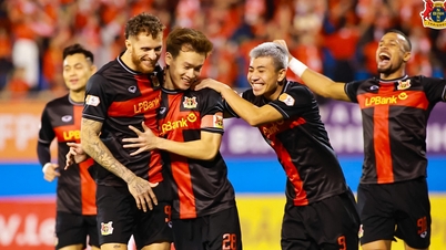 Nejnovější žebříček V-League: Ninh Binh „letí vysoko“ na vrcholu, HAGL na dně