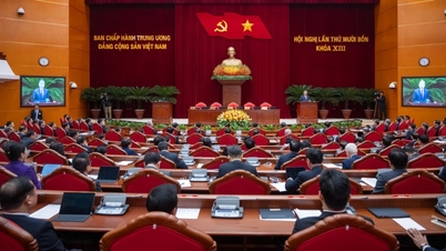 Thông cáo ngày làm việc thứ hai và bế mạc Hội nghị Trung ương 14