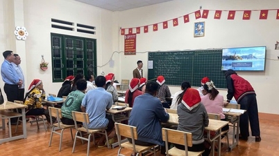 Xóa mù chữ để lan tỏa hành trình chuyển đổi số đến từng người dân