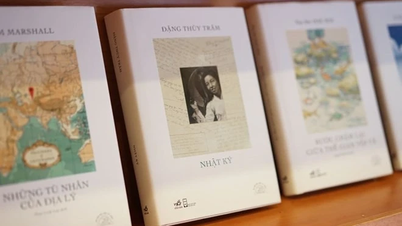 'Nhật ký Đặng Thùy Trâm,' 'Thơ Trần Dần' trở lại với độc giả trong diện mạo mới