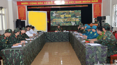 Открытие оборонительных боевых учений в районе 2 – коммуны Фук Тхо и Тхач Тхат в 2025 году