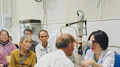 Az SAP-VN szürkehályog-műtétet támogat nehéz körülmények között élő idősek számára