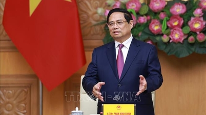 Premiér: Vietnam se zavazuje vytvořit nejlepší podmínky pro efektivní investování polovodičových podniků