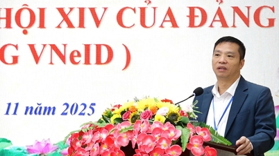 เทศบาลบิ่ญมิญรวบรวมความคิดเห็นของประชาชนผ่านแอปพลิเคชัน VNeID เกี่ยวกับร่างเอกสารการประชุมสมัชชาใหญ่พรรคชาติครั้งที่ 14