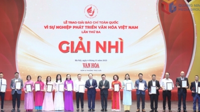 Quang Ninh Newspaper, Radio and Television vann andra pris vid National Press Award "För utvecklingen av vietnamesisk kultur" för tredje gången.