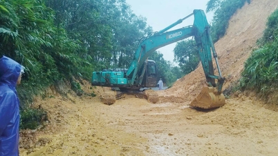 भूस्खलन पर काबू पाना और यातायात मार्गों को साफ करना