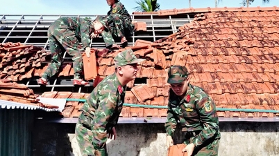 Wilayah Militer 5 dengan cepat mendukung masyarakat untuk mengatasi dampak badai No. 13.