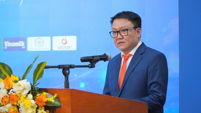 ร่วมสร้างความสามัคคีและการพัฒนาอันยิ่งใหญ่