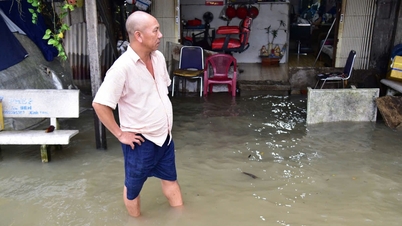 Astăzi, orașul Ho Chi Minh este încă inundat din cauza mareei înalte de peste 1,8 m și a ploilor abundente.