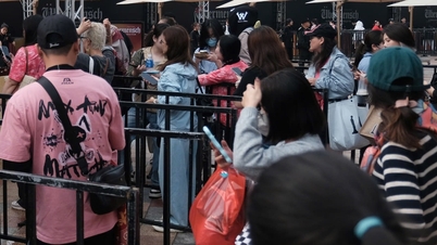 Dwa koncerty G-DRAGONA w Wietnamie mogą przebiegać w deszczu, fani decydują się na kąpiel w deszczu ze swoim idolem