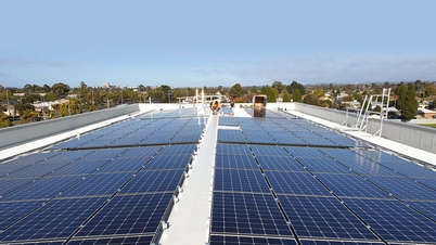 בק נין קורא לעסקים פורצי דרך להשקיע באנרגיה ירוקה