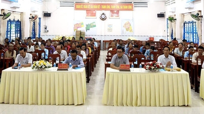 ຕາ​ແສງ ອານ​ກູ ​ໄດ້​ຈັດ​ຕັ້ງ​ງານ​ບຸນ​ນ້ຳ​ໃຈ​ສາ​ມັກ​ຄີ​ອັນ​ໃຫຍ່​ຫຼວງ​ຢູ່​ໝູ່​ບ້ານ ​ໂປ​ຕິ