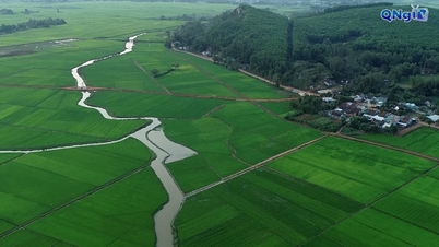 ກ້າວ​ໄປ​ສູ່​ການ​ກະ​ສິ​ກຳ​ຂຽວ ແລະ ການ​ພັດ​ທະ​ນາ​ແບບ​ຍືນ​ຍົງ