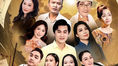 L'artiste populaire Huu Quoc fait son retour à « Golden Bell Forever » après 3 ans d'absence avec la pièce « Le ferry ancre toujours ».