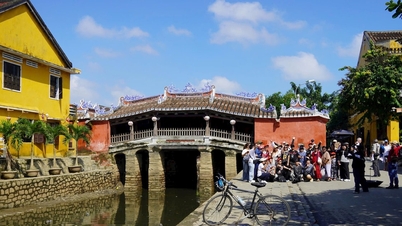 هوی آن برای استقبال از گردشگران دوباره شلوغ است