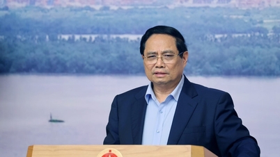 প্রধানমন্ত্রী ফাম মিন চিন গুরুত্বপূর্ণ জাতীয় প্রকল্প এবং কাজের উপর ২১তম বৈঠকে সভাপতিত্ব করেন।