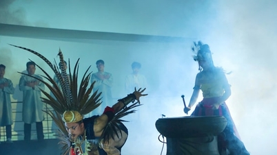 การแสดงเปียโนและการเต้นรำร่วมสมัยครั้งแรกในพิพิธภัณฑ์ฮานอย