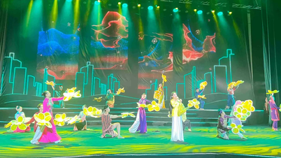 Πρόγραμμα τέχνης "HCMC - όπου συγκλίνουν τα ποτάμια"