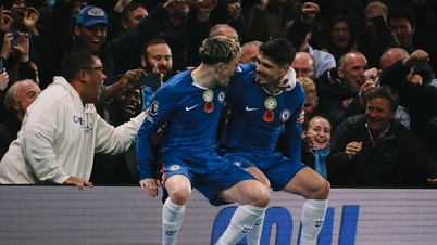 গার্নাচো উজ্জ্বলভাবে জ্বলে উঠলেন, চেলসি দ্বিতীয় স্থান অধিকার করলেন