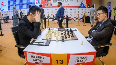 Le Quang Liem beseiret Jeffery Xiong i tredje runde av verdenscupen, og «sjakkkongen» Gukesh ble sjokkerende eliminert.