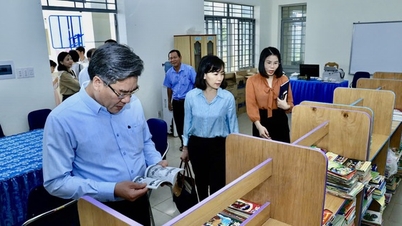 Dong Nai nadal wprowadza kompleksowe innowacje w dziedzinie edukacji i szkoleń, rozwijając wysokiej jakości zasoby ludzkie.