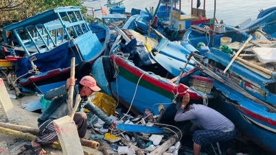 Bão quật hàng trăm tàu cá tan nát, ngư dân mất kế sinh nhai