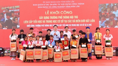 Phó Thủ tướng Chính phủ Mai Văn Chính dự Lễ khởi công Trường Phổ thông nội trú liên cấp tiểu học và THCS xã Ia Rvê