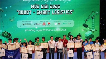 Awarding ceremony of the 5th National Robotics Innovation Competition