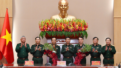 พลเอก ฟาน วัน ซาง เป็นประธานการประชุมส่งมอบตำแหน่งผู้บัญชาการกองกำลังรักษาชายแดน