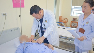 ຜູ້ຊາຍອາຍຸ 80 ປີ ມີອາການວິນຫົວ, ຫາຍໃຈຍາກ, ເປັນລົມຢູ່ບ່ອນນັ້ນ, ທ່ານໝໍກວດຄົ້ນພົບເສັ້ນເລືອດຫົວໃຈຕີບ.