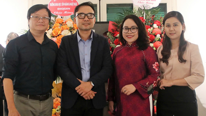 Tentoonstelling “The Turns”: een dialoog tussen het geheugen en het heden van Hanoi